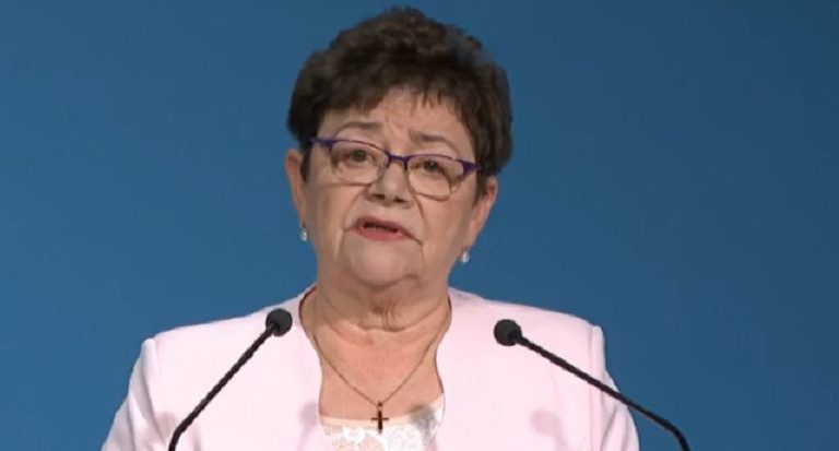 Müller Cecília