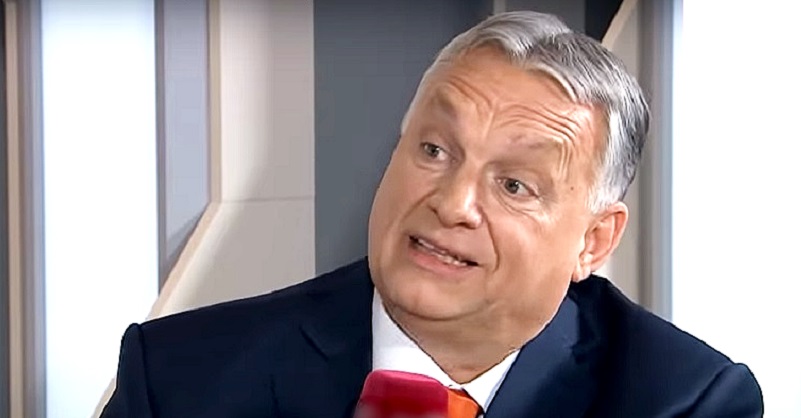 Mit művelt Orbán kedden délután? Kabaréba illő jelenettel indította a csonka hetet