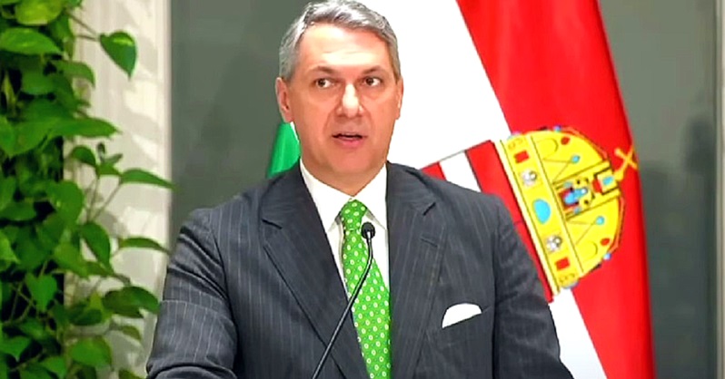 Befellegzett Orbán miniszterének? Elkezdték keresni Lázár János utódját a Fideszben