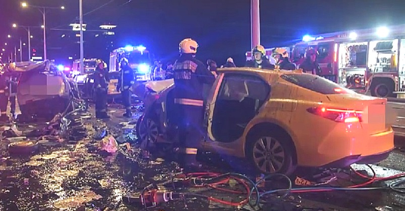 Sokkoló videó készült az éjszakai halálos Árpád hídi baleset helyszínén