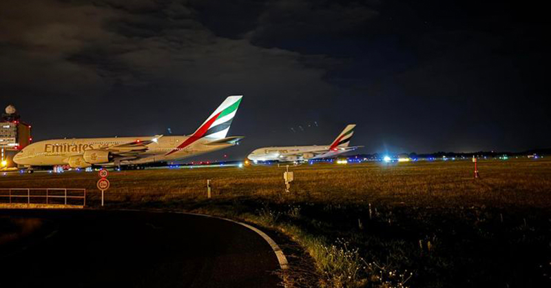 Mi történt? Több Emirates-járat is Budapesten szállt le a közel-keleti konfliktus miatt (+fotók)