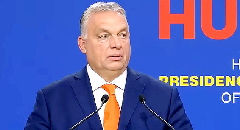 Orbán Viktor ráfázott