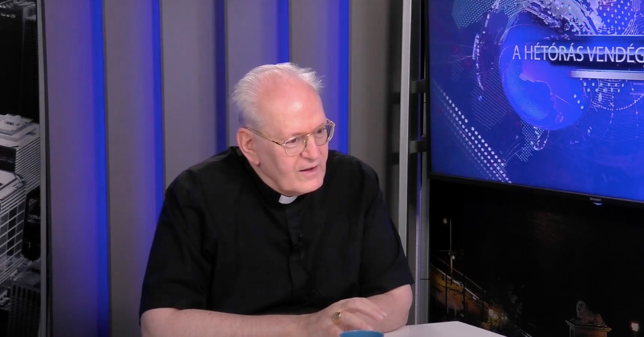 Megszólalt Erdő Péter: Íme a pápaválasztás menetrendjének első lépései