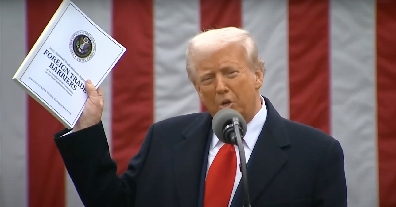 Így lesz béke? Megszólalt Trump az Izrael és Irán között egyre hevesebbé váló háború kapcsán