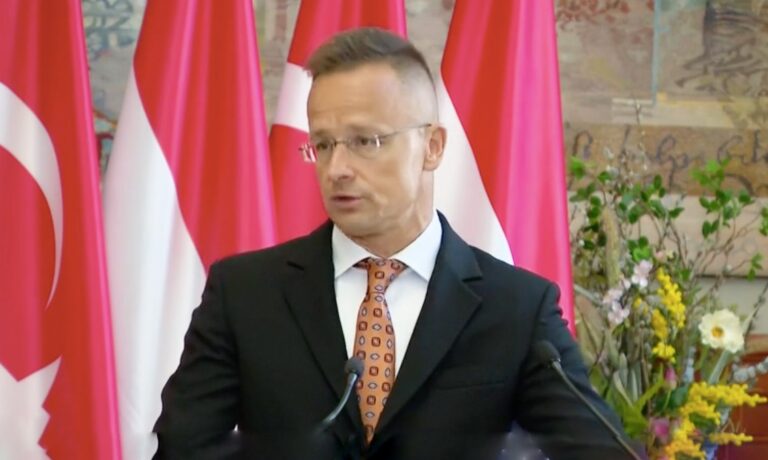 Szijjártó Péter török megállapodás