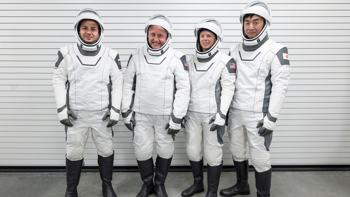 Rendkívüli: Megérkeztek a Földre a Nemzetközi Űrállomásról kimenekített űrhajósok