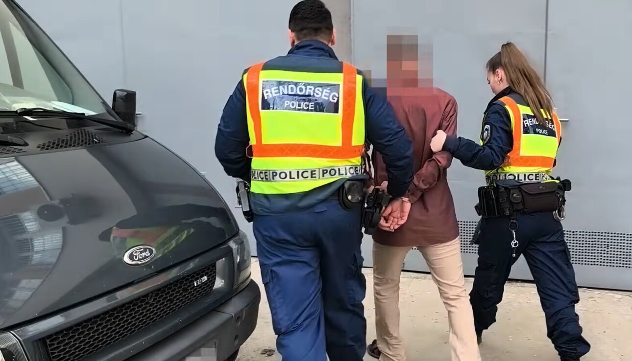 Horror! Megkéselte a kétgyermekes anyukát egy férfi Vecsésen, ő gázpisztollyal próbálta védeni magát